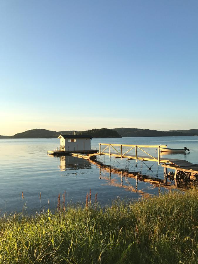 Anfasteroed Gardsvik - Badstugorna Ljungskile Eksteriør billede